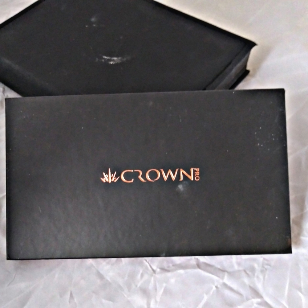 🚫SOLD🚫 Crown Pro Palette